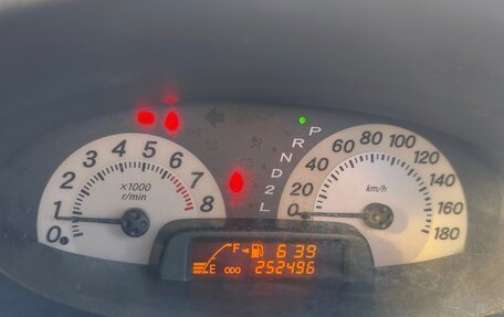 Toyota FunCargo, 2003 год, 440 000 рублей, 13 фотография