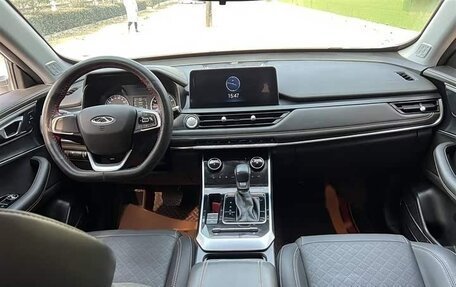 Chery Tiggo 8 I, 2022 год, 1 330 000 рублей, 8 фотография