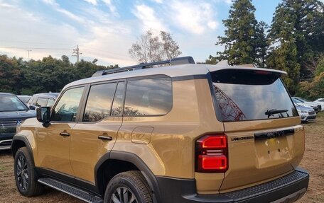 Toyota Land Cruiser Prado, 2024 год, 8 950 000 рублей, 13 фотография