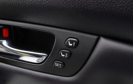 Lexus RX II рестайлинг, 2007 год, 1 700 000 рублей, 17 фотография