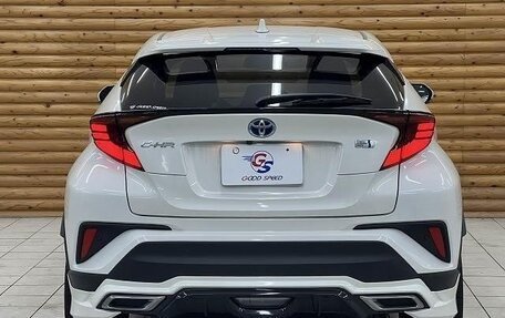 Toyota C-HR I рестайлинг, 2021 год, 1 745 007 рублей, 5 фотография