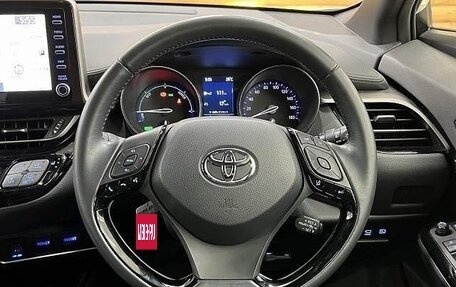 Toyota C-HR I рестайлинг, 2021 год, 1 745 007 рублей, 11 фотография