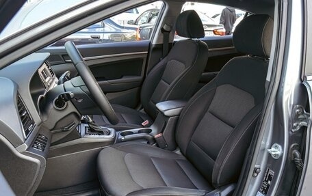 Hyundai Elantra VI рестайлинг, 2016 год, 1 640 000 рублей, 10 фотография