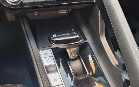 Hyundai Elantra, 2021 год, 1 217 382 рублей, 18 фотография