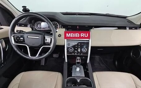 Land Rover Discovery Sport I рестайлинг, 2022 год, 3 720 000 рублей, 6 фотография