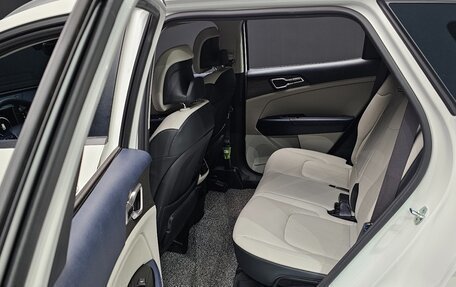 KIA Sportage IV рестайлинг, 2021 год, 2 300 000 рублей, 15 фотография