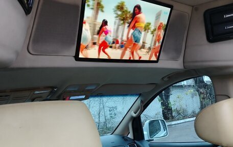 Hyundai Grand Starex Grand Starex I рестайлинг 2, 2015 год, 2 400 000 рублей, 13 фотография