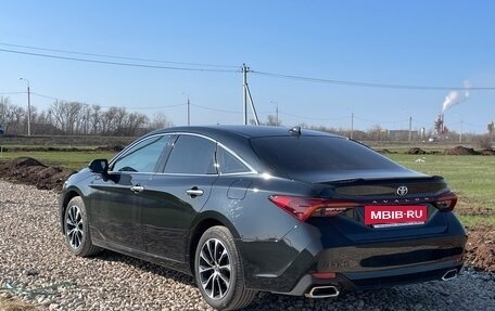 Toyota Avalon, 2022 год, 3 850 000 рублей, 5 фотография