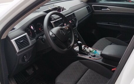 Volkswagen Teramont I, 2018 год, 2 200 000 рублей, 6 фотография