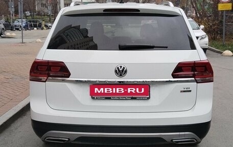 Volkswagen Teramont I, 2018 год, 2 200 000 рублей, 3 фотография