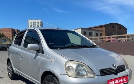 Toyota Vitz, 2000 год, 405 000 рублей, 1 фотография