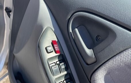 Toyota Vitz, 2000 год, 405 000 рублей, 11 фотография