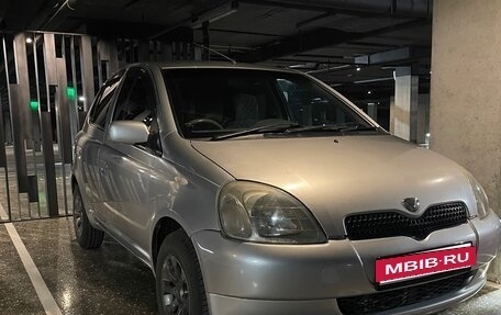 Toyota Vitz, 2000 год, 405 000 рублей, 17 фотография