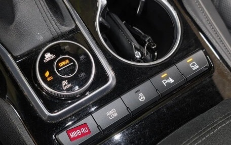 KIA Mohave I, 2022 год, 3 390 000 рублей, 11 фотография