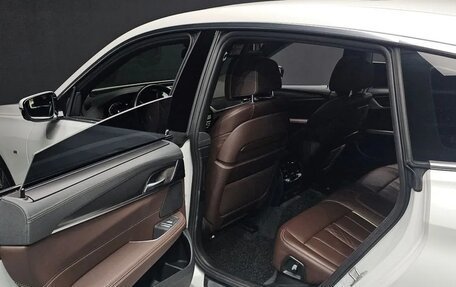 BMW 6 серия, 2022 год, 4 590 000 рублей, 15 фотография