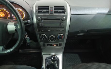 Toyota Corolla, 2011 год, 949 000 рублей, 19 фотография