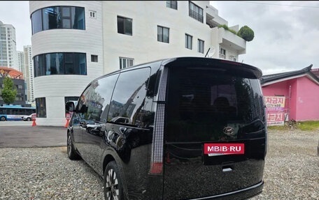 Hyundai Staria, 2021 год, 3 430 000 рублей, 6 фотография