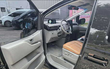 Hyundai Staria, 2021 год, 3 430 000 рублей, 8 фотография