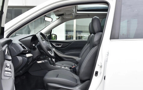 Subaru Forester, 2024 год, 4 300 000 рублей, 9 фотография