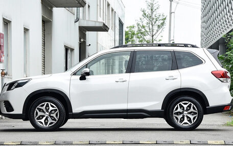 Subaru Forester, 2024 год, 4 300 000 рублей, 7 фотография