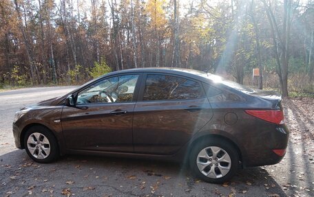 Hyundai Solaris II рестайлинг, 2015 год, 1 070 000 рублей, 5 фотография