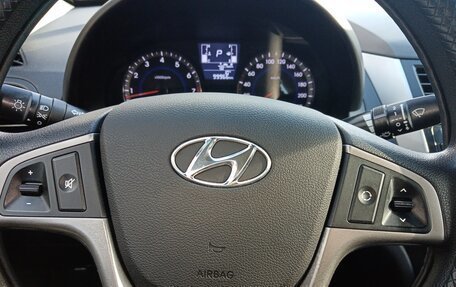 Hyundai Solaris II рестайлинг, 2015 год, 1 070 000 рублей, 15 фотография