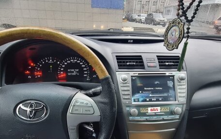 Toyota Camry, 2006 год, 990 000 рублей, 8 фотография
