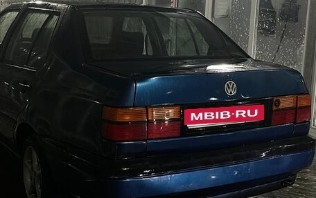 Volkswagen Vento, 1993 год, 140 000 рублей, 5 фотография