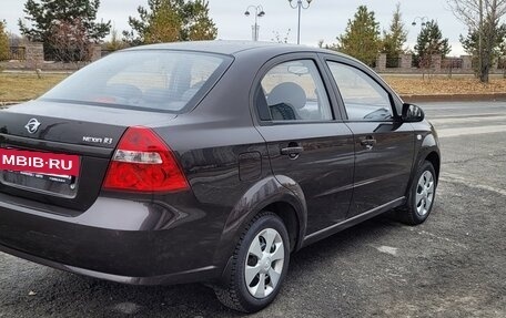 Ravon Nexia R3, 2017 год, 680 000 рублей, 3 фотография