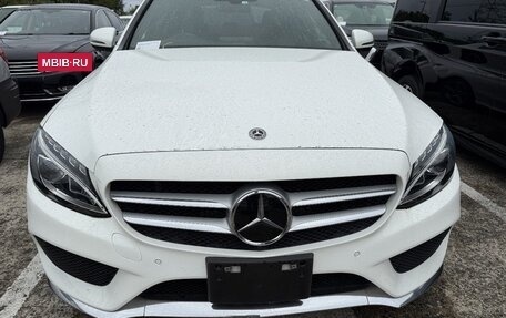 Mercedes-Benz C-Класс, 2018 год, 1 910 000 рублей, 4 фотография