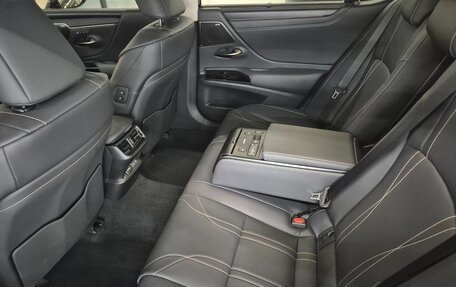 Lexus ES VII, 2025 год, 5 742 000 рублей, 7 фотография