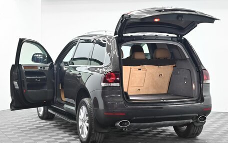 Volkswagen Touareg III, 2010 год, 825 000 рублей, 5 фотография