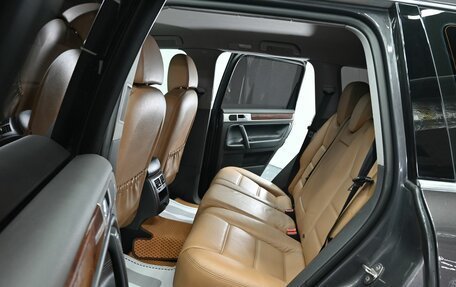 Volkswagen Touareg III, 2010 год, 825 000 рублей, 11 фотография