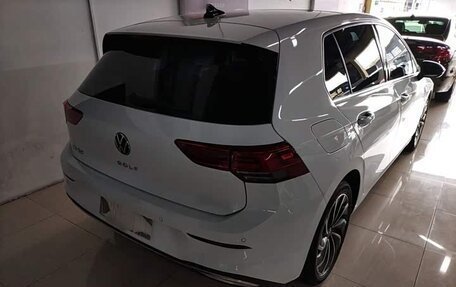 Volkswagen Golf VIII, 2021 год, 1 750 000 рублей, 7 фотография