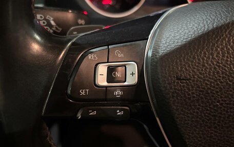 Volkswagen Tiguan II, 2019 год, 1 945 000 рублей, 10 фотография