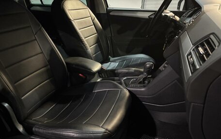 Volkswagen Tiguan II, 2019 год, 1 945 000 рублей, 16 фотография