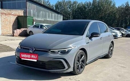 Volkswagen Golf VIII, 2021 год, 1 730 000 рублей, 2 фотография