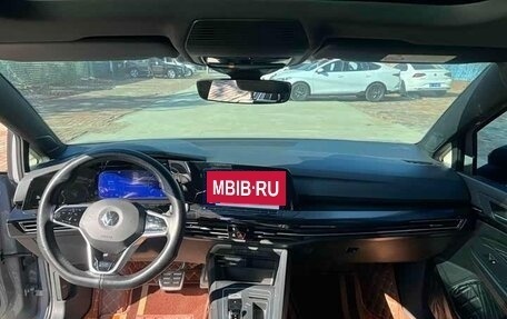 Volkswagen Golf VIII, 2021 год, 1 730 000 рублей, 9 фотография