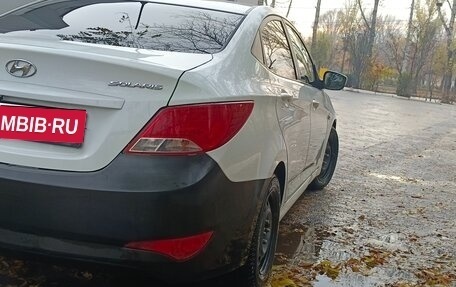 Hyundai Solaris II рестайлинг, 2015 год, 1 050 000 рублей, 5 фотография