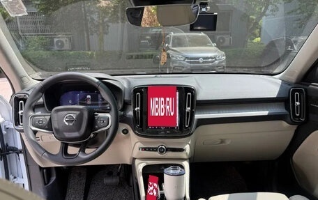 Volvo XC40 I, 2021 год, 2 145 000 рублей, 8 фотография