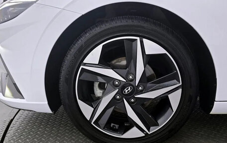 Hyundai Avante, 2021 год, 1 850 000 рублей, 5 фотография