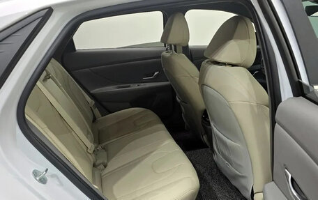 Hyundai Avante, 2021 год, 1 850 000 рублей, 12 фотография