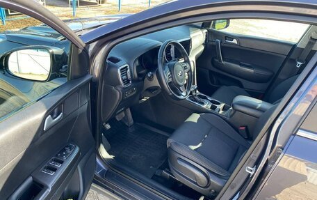 KIA Sportage IV рестайлинг, 2017 год, 1 900 000 рублей, 6 фотография