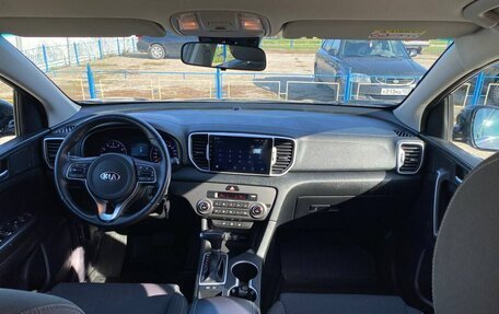 KIA Sportage IV рестайлинг, 2017 год, 1 900 000 рублей, 12 фотография