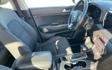 KIA Sportage IV рестайлинг, 2017 год, 1 900 000 рублей, 23 фотография