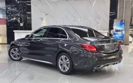 Mercedes-Benz C-Класс, 2021 год, 2 800 000 рублей, 4 фотография