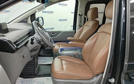 Hyundai Staria, 2022 год, 6 100 000 рублей, 12 фотография