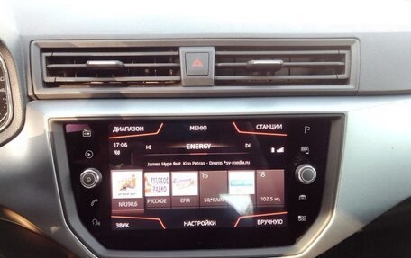 SEAT Arona I, 2018 год, 1 830 000 рублей, 14 фотография