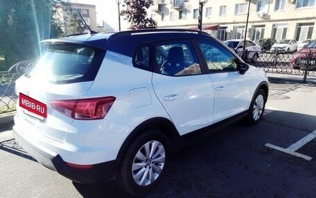 SEAT Arona I, 2018 год, 1 830 000 рублей, 4 фотография