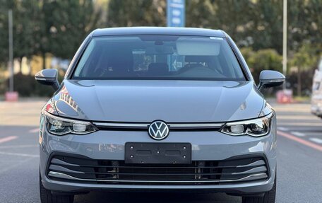 Volkswagen Golf VIII, 2021 год, 2 039 000 рублей, 1 фотография